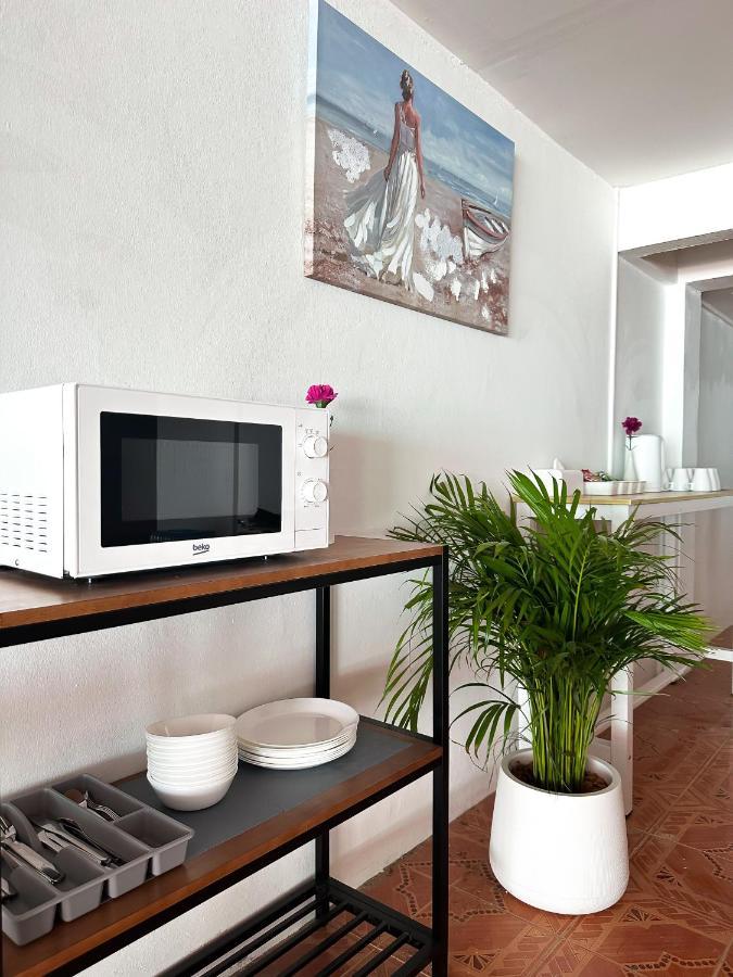 Montana Hotel & Hostel Phuket Karon Ngoại thất bức ảnh