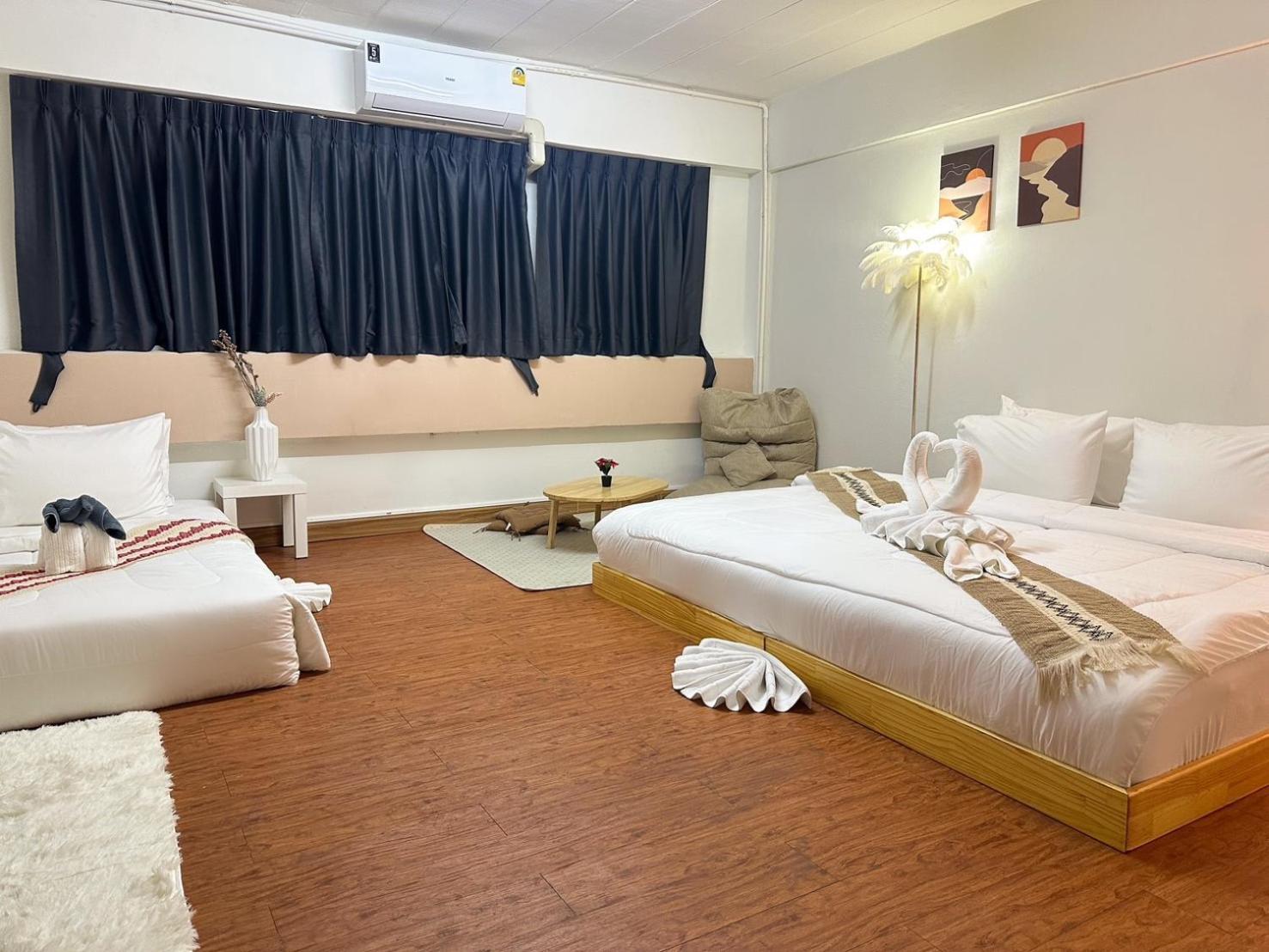 Montana Hotel & Hostel Phuket Karon Ngoại thất bức ảnh