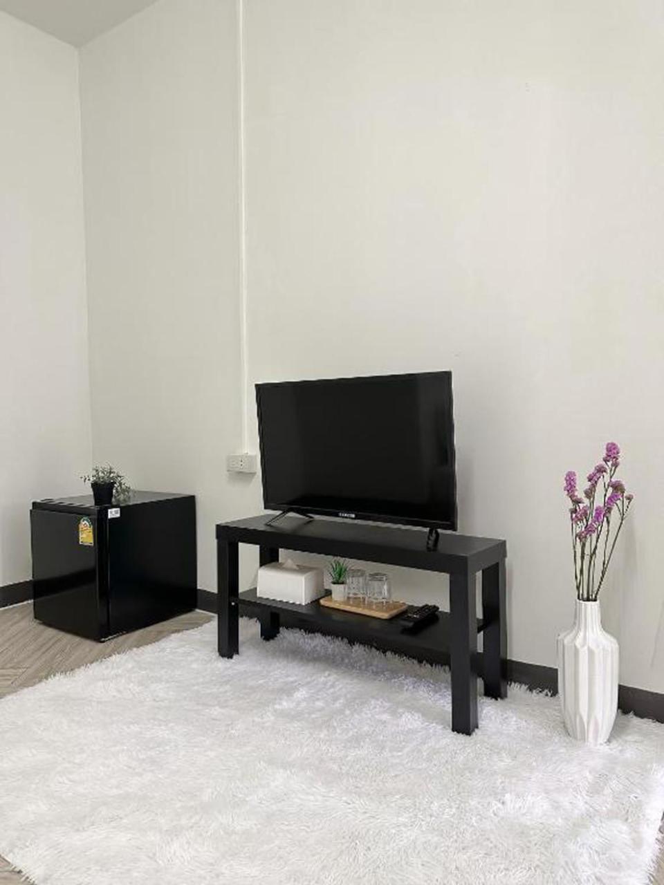Montana Hotel & Hostel Phuket Karon Ngoại thất bức ảnh